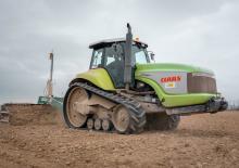 Гусеничні трактори Claas Challenger 35 Turbo