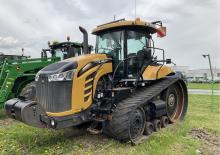 Гусеничні трактори Challenger MT775E