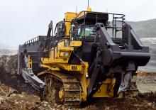 Гусеничні бульдозери Komatsu D375A-8E0