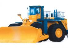 Колісний бульдозер Komatsu WD900-3
