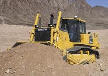 Гусеничні бульдозери Komatsu D155AX-6