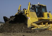 Гусеничні бульдозери Komatsu D85EX-18E0