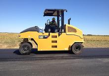 Катки на гумових колесах Caterpillar CW16