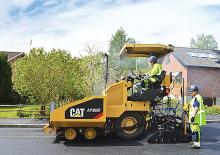 Колісні асфальтоукладальники Caterpillar AP300F