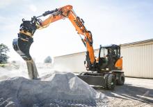 Колісні екскаватори Develon DX100W-7 