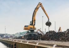 Екскаватори для перевалки Liebherr LH 150 M High Rise Port Litronic