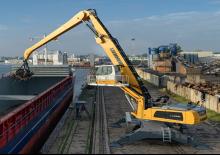 Екскаватори для перевалки Liebherr LH 80 M Port Litronic