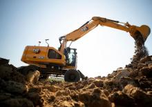 Колісні екскаватори Caterpillar M320