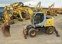 Колісні екскаватори New Holland MH Plus