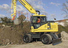 Колісні екскаватори Komatsu PW140-7