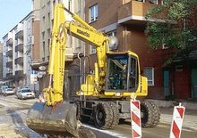 Колісні екскаватори Komatsu PW150-6