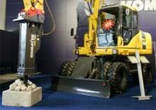 Колісні екскаватори Komatsu PW160-7E0
