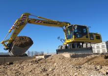 Колісні екскаватори Komatsu PW180-10 