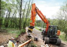Колісні екскаватори Hitachi ZX 140 W 3
