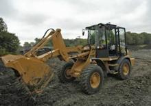 Колісні навантажувачі Case 221 E
