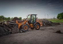 Колісні навантажувачі Case 321F