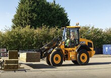 Колісні навантажувачі JCB 411 HT