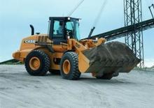 Колісні навантажувачі Case 721 B