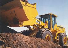 Колісні навантажувачі John Deere Construction 744 H