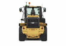 Колісні навантажувачі Caterpillar 930