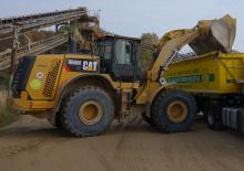 Колісні навантажувачі Caterpillar 966M XE