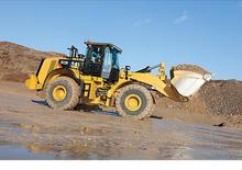 Колісні навантажувачі Caterpillar 972K