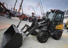 Колісні навантажувачі Mecalac AX500