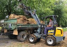 Колісні навантажувачі Giant G2200 HD+