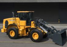 Колісні навантажувачі Hyundai HL955