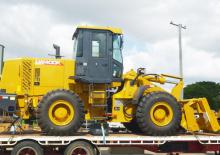 Колісні навантажувачі XCMG LW400K