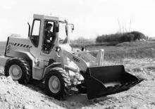 Колісні навантажувачі MF Industrial MF 613