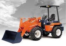 Колісні навантажувачі Kubota R420S