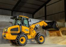 Колісні навантажувачі JCB TM220 Agri