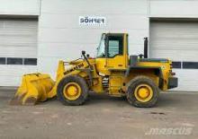 Колісні навантажувачі Komatsu WA 270-3