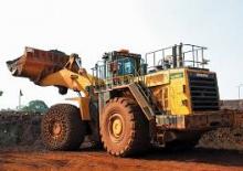 Колісні навантажувачі Komatsu WA 900-1