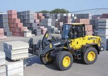 Колісні навантажувачі Komatsu WA150-5