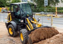 Колісні навантажувачі Komatsu WA80M-7