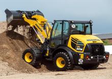 Колісні навантажувачі Komatsu WA80M-7 