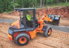 Колісні навантажувачі Hitachi ZW80-5B