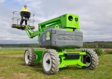 Колісні підйомники з шарнірною стрілою Niftylift HR15