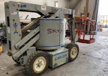 Колісні підйомники з шарнірною стрілою Skyjack SJKB 33 I