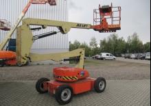 Колісні підйомники з шарнірною стрілою JLG 35 E