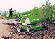 Колісні підйомники з шарнірною стрілою Niftylift HR 17