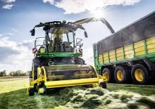 комбайн з підбирачем John Deere 649