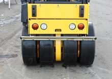 Комбіновані дорожні катки Bomag BW 100 ACM-5