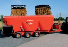 Кормові змішувачі Kuhn Euromix 39.3 DL