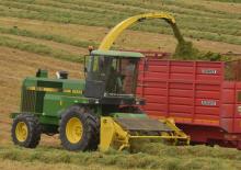 Кормозбиральні комбайни 2-силові John Deere 6810