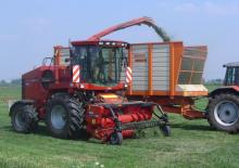 Кормозбиральні комбайни 2-силові Case IH CHX 420