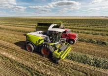 Кормозбиральні комбайни 4-силові Claas Jaguar 850