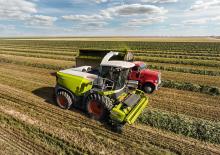 Кормозбиральні комбайни 2-силові Claas Jaguar 900
